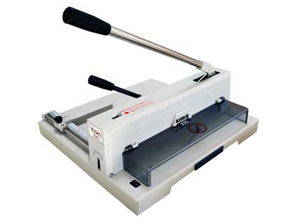 GUILLOTINA YOSAN MANUAL PROFESIONAL LARGO DEL CORTE 370MM Y CAPACIDAD 150 HOJAS